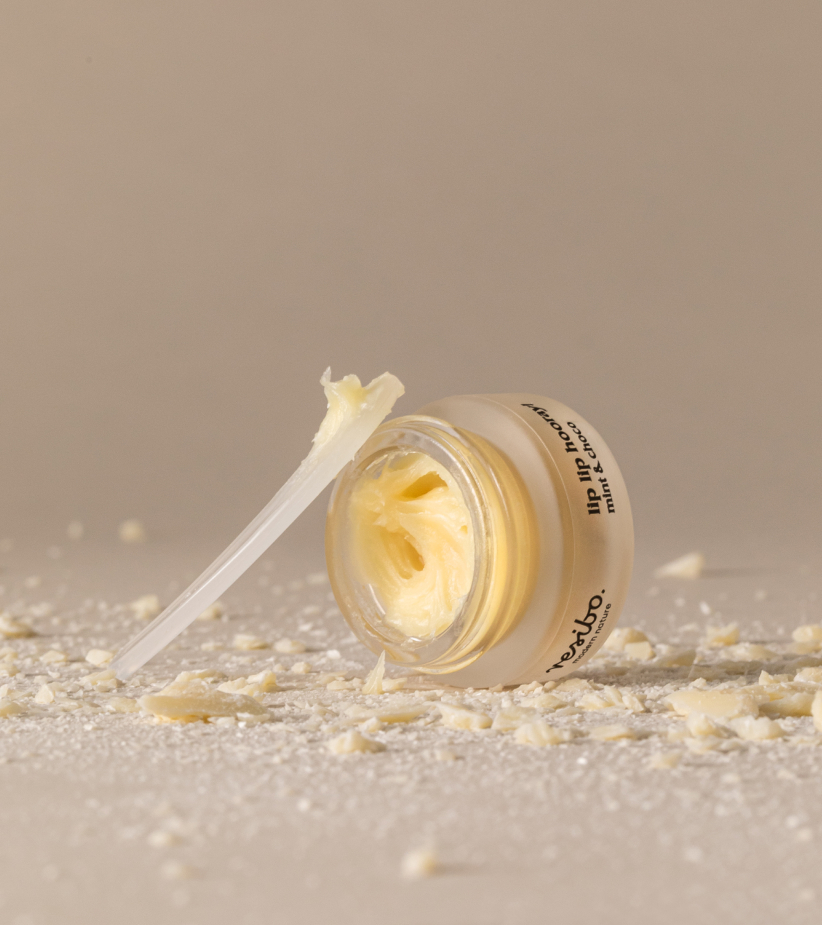 Kojący balsam do ust Lip Lip Hooray! - naturalna ochrona - Resibo