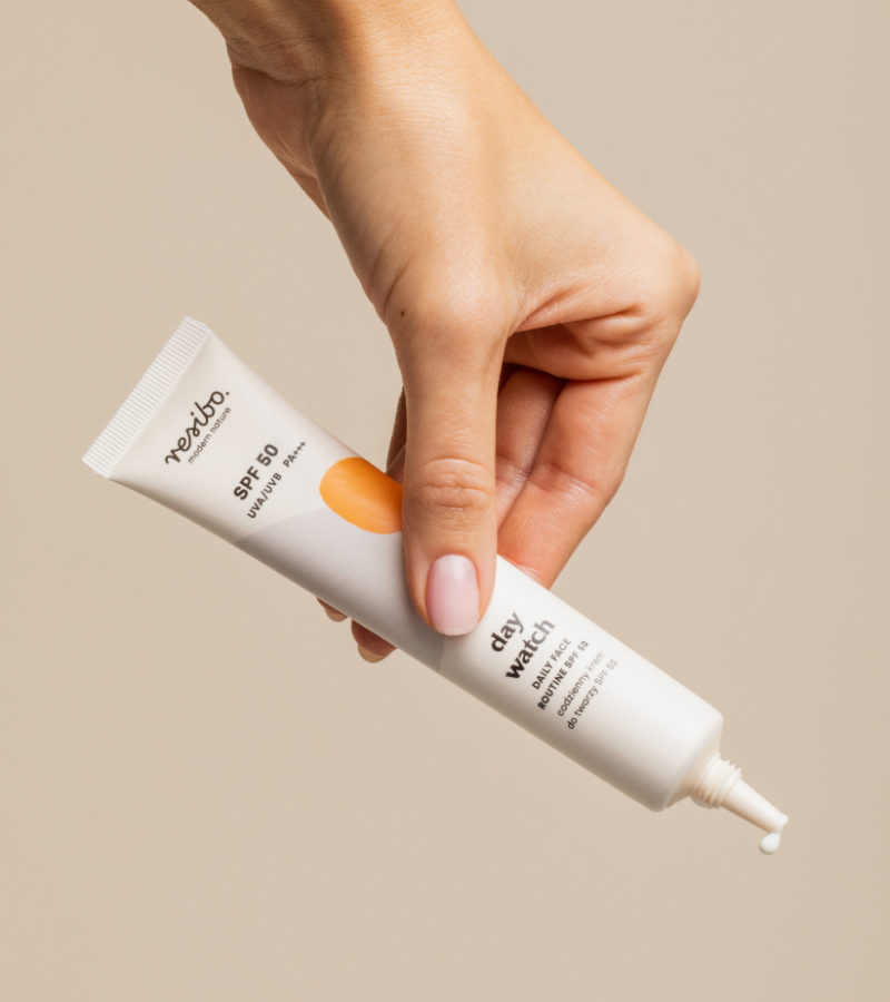 Krem do twarzy SPF 50 - Daywatch od Resibo